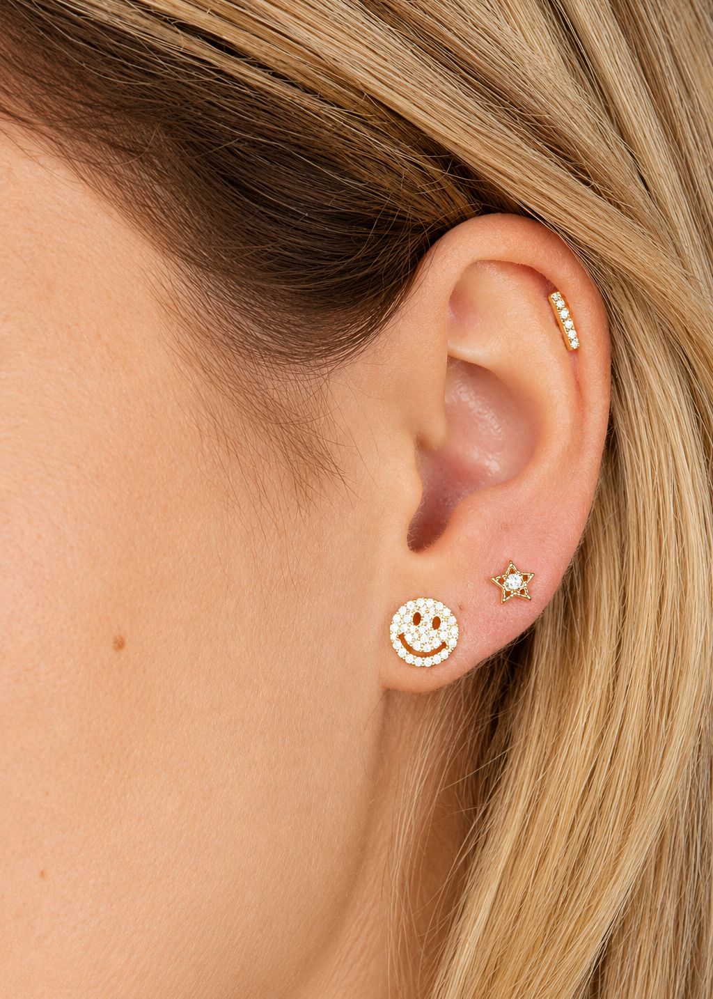 Elegant Bar Studs (2 colours)
