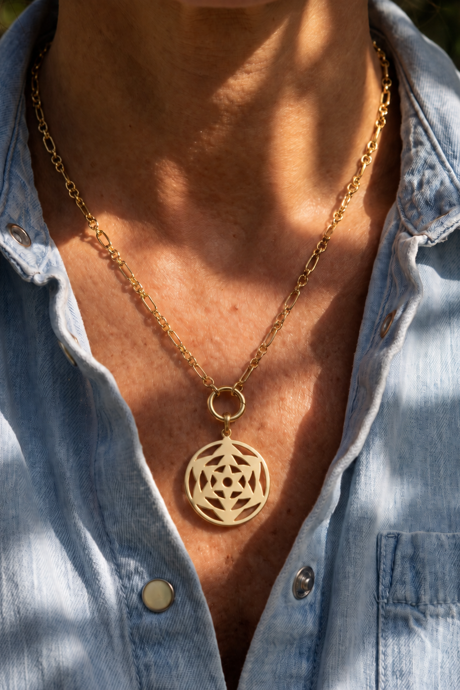 Capella Golden Pendant