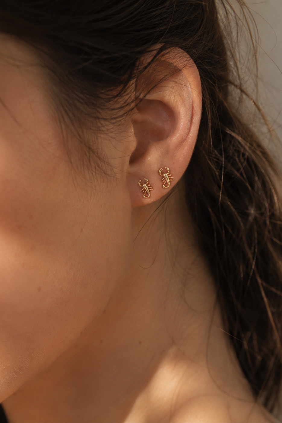 Golden Scorpion studs