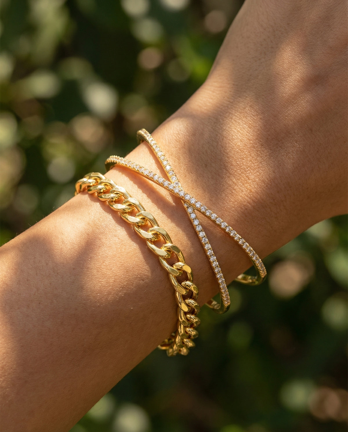 Zirconia Twist Bracelet Bright White, Emerald Green, Rainbow or deep Sapphire Blue